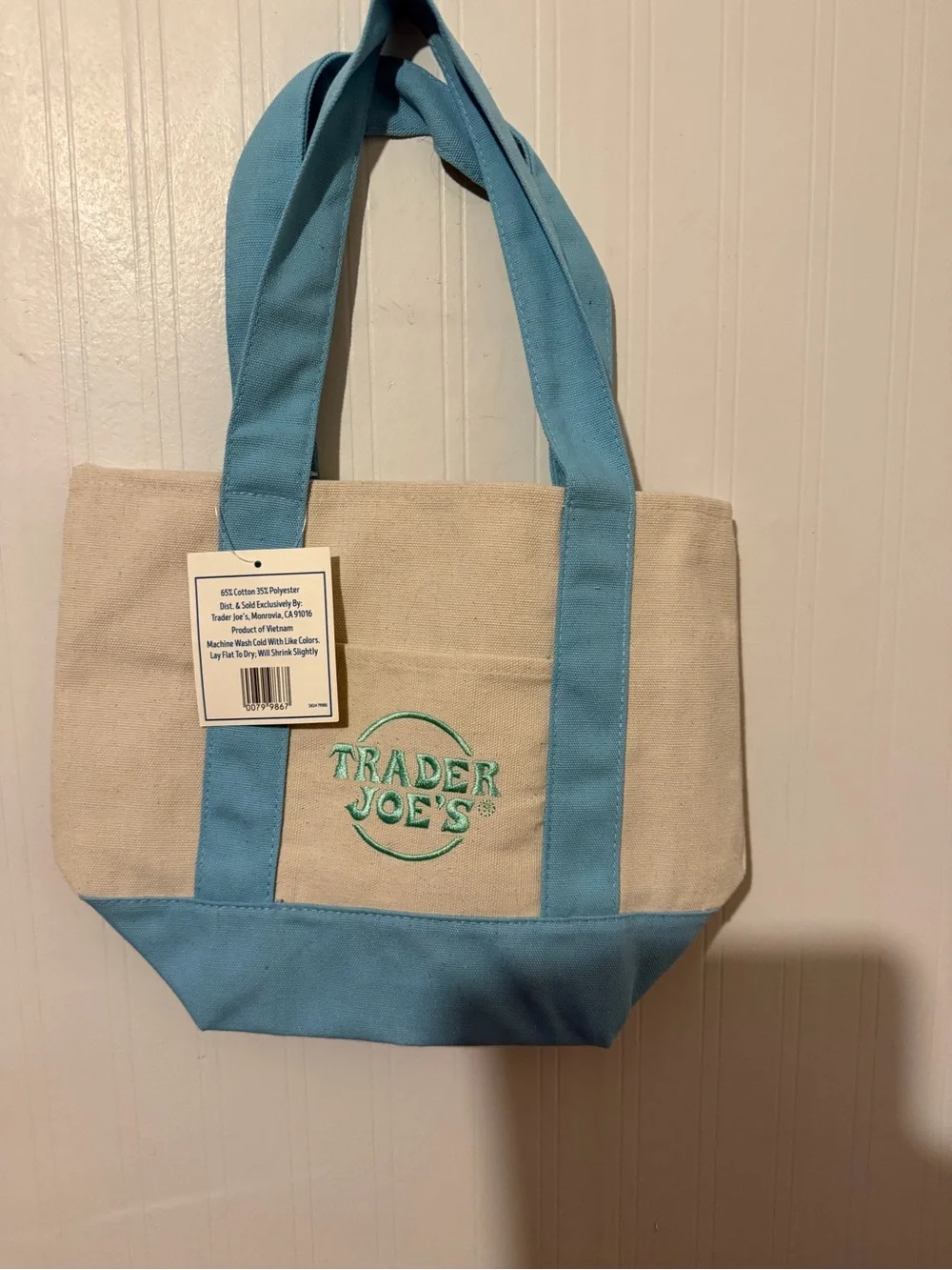 Trader Joe’s Canvas Tote Bag in Light Blue and Natural NWT